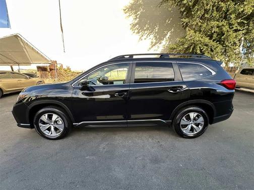 2024 Subaru Ascent Premium