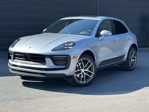 2026 Porsche Macan Macan