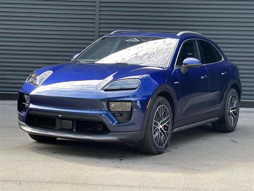 2025 Porsche Macan 4S