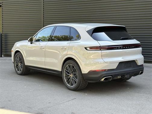 2025 Porsche Cayenne