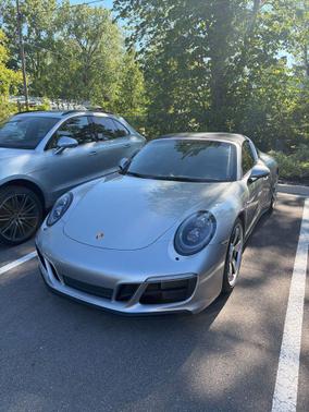 GT Silver Metallic 2018 Porsche 911 Targa 4 GTS
