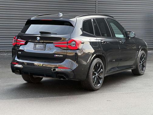 2024 BMW X3 M40i