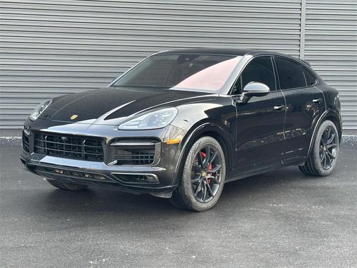 2022 Porsche Cayenne GTS