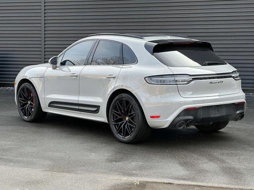 2023 Porsche Macan GTS