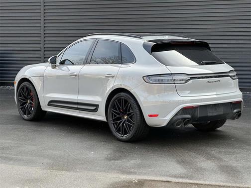 2023 Porsche Macan GTS