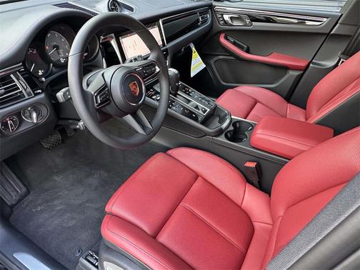 2026 Porsche Macan S