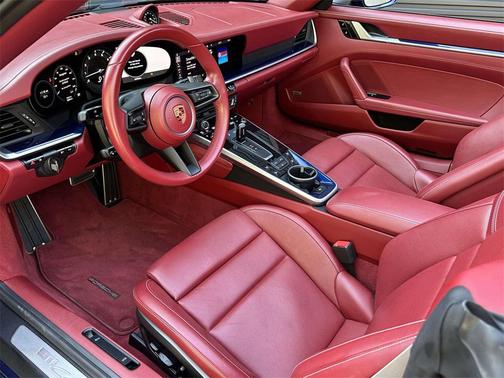 2020 Porsche 911 Carrera S