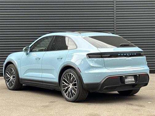 2024 Porsche Macan 4