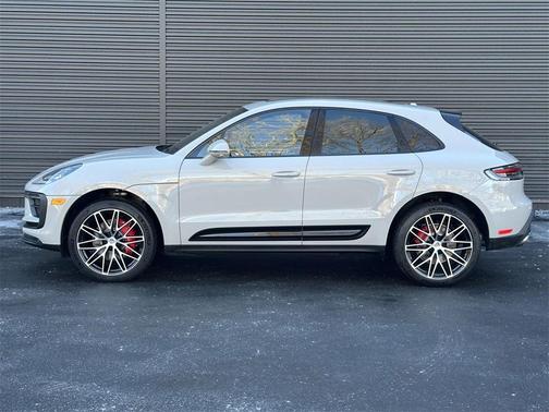 2026 Porsche Macan S