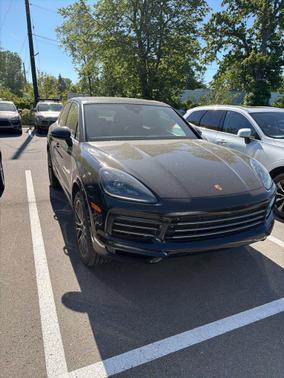Black 2019 Porsche Cayenne S