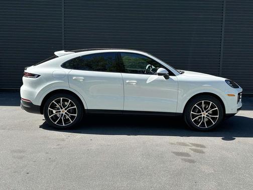 White 2026 Porsche Cayenne Cayenne