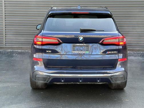 2023 BMW X5 M50i