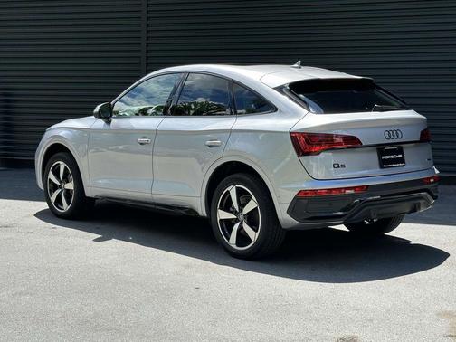 Florett Silver Metallic 2023 Audi Q5 45 S line Prestige