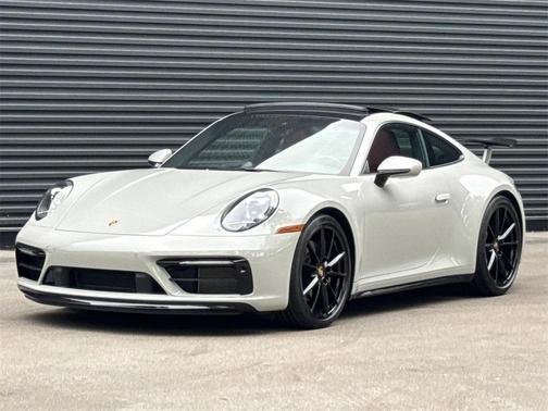 2024 Porsche 911 Carrera S