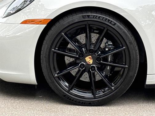 2024 Porsche 911 Carrera S