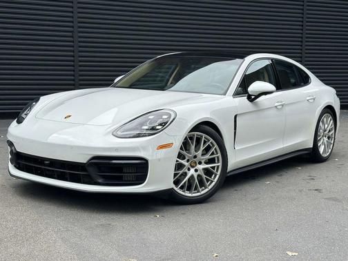 White 2021 Porsche Panamera 4