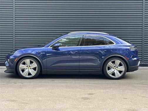 2024 Porsche Macan 4