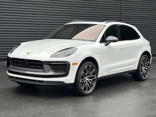 2025 Porsche Macan 