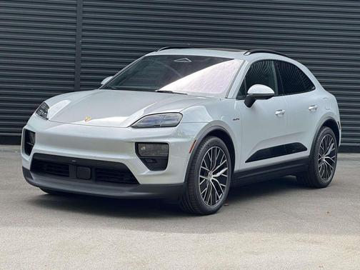 2025 Porsche Macan Macan Electric 4