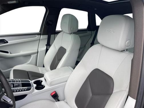 2021 Porsche Macan GTS