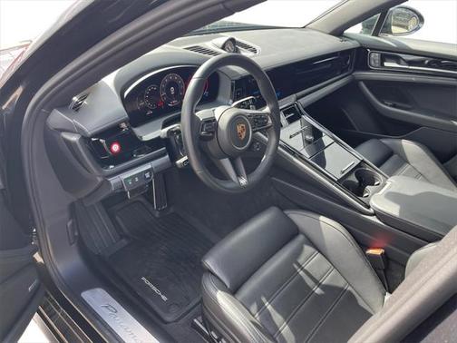 2024 Porsche Panamera