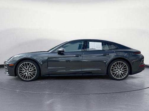 2024 Porsche Panamera