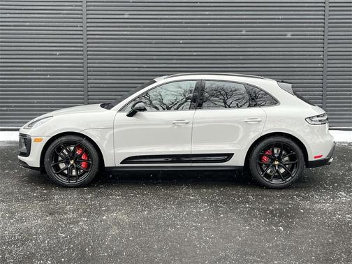 2026 Porsche Macan GTS