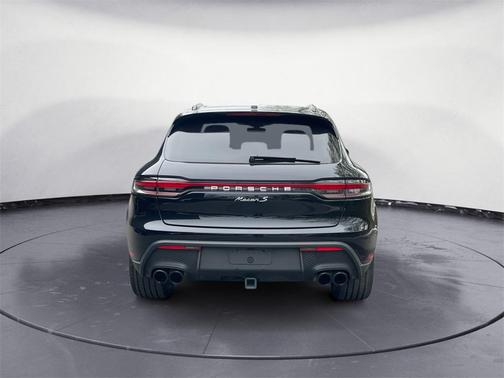 2024 Porsche Macan S