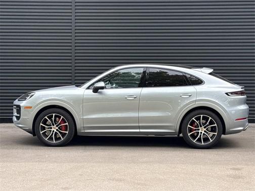 2025 Porsche Cayenne S
