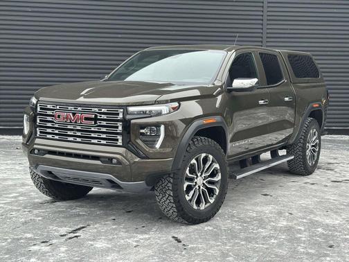 2024 GMC Canyon Denali