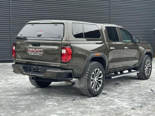 2024 GMC Canyon Denali