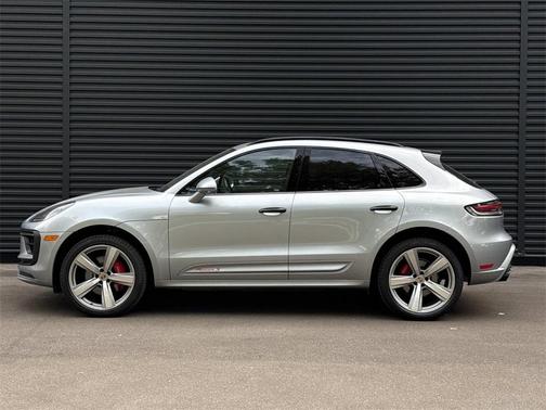 2023 Porsche Macan S