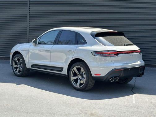 Chalk 2026 Porsche Macan Macan