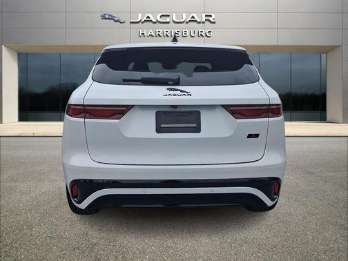 Ostuni Pearl Wht Prem Mt 2026 Jaguar F-PACE R-Dynamic S P250 AWD Automatic