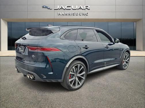 British Racing Green SV Bespoke Ultra Met Gloss 2026 Jaguar F-PACE SVR P550 AWD Automatic