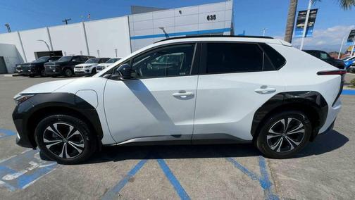 2024 Toyota bZ4X XLE