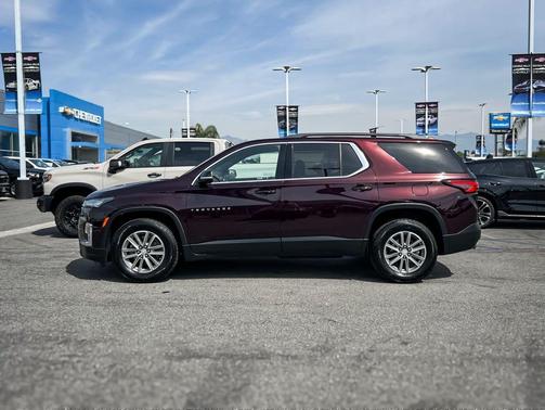 Black Cherry Metallic 2023 Chevrolet Traverse LT Cloth