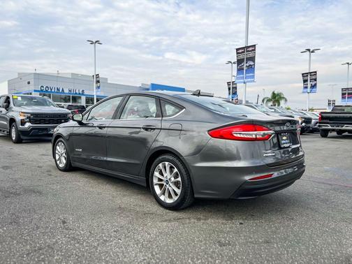 2019 Ford Fusion Hybrid SE