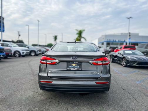 2019 Ford Fusion Hybrid SE