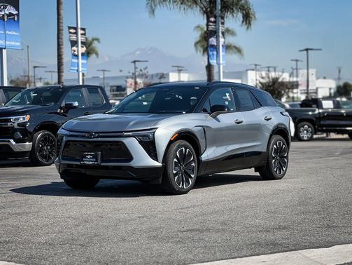 Sterling Gray Metallic 2026 Chevrolet Blazer EV AWD RS