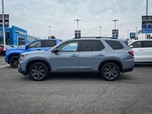 2025 Honda Pilot Sport