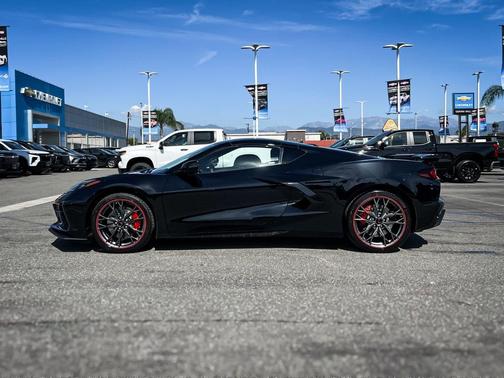 2026 Chevrolet Corvette Stingray w/1LT