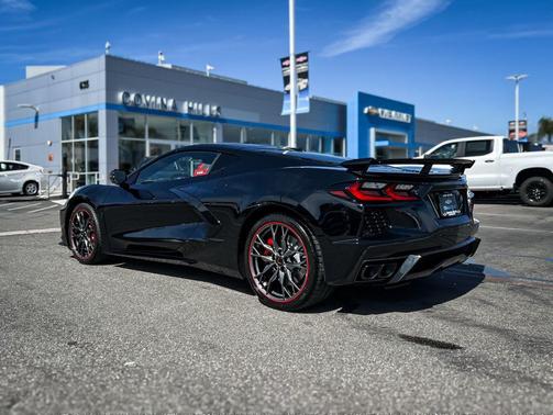 2026 Chevrolet Corvette Stingray w/1LT