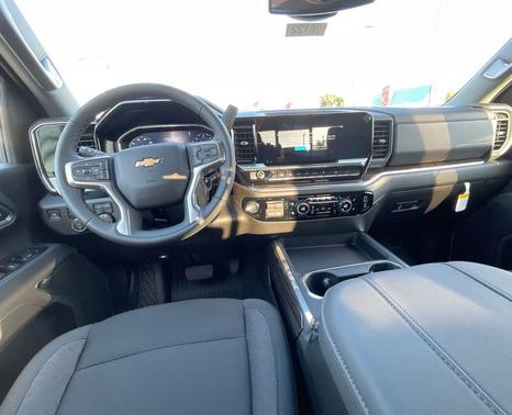 2026 Chevrolet Silverado 3500 LT