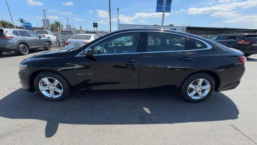 2022 Chevrolet Malibu FWD LT