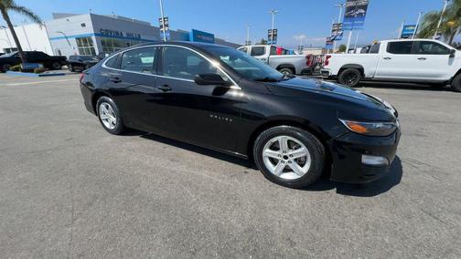 2022 Chevrolet Malibu FWD LT