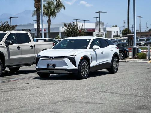 Summit White 2026 Chevrolet Blazer EV AWD LT