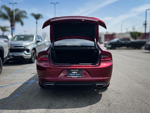 Octane Red Pearlcoat 2017 Dodge Charger SE