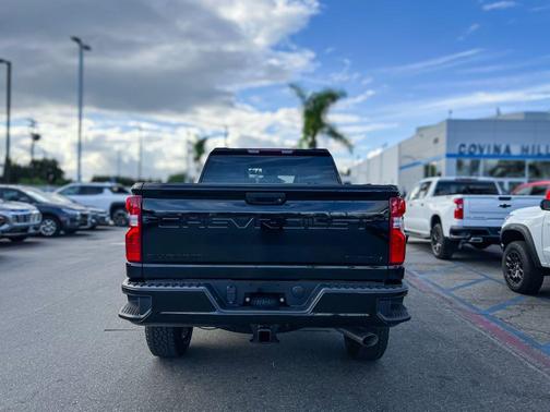 2026 Chevrolet Silverado 2500 Custom