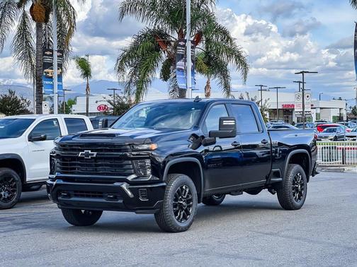 2026 Chevrolet Silverado 2500 Custom